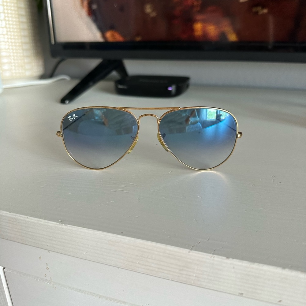 ray ban aviators
